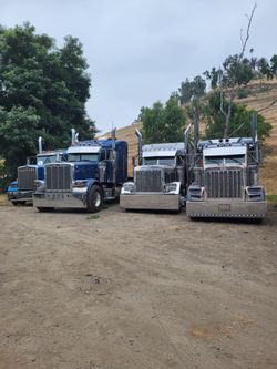 RV Super 10 Parking Lots Trailer Semi
