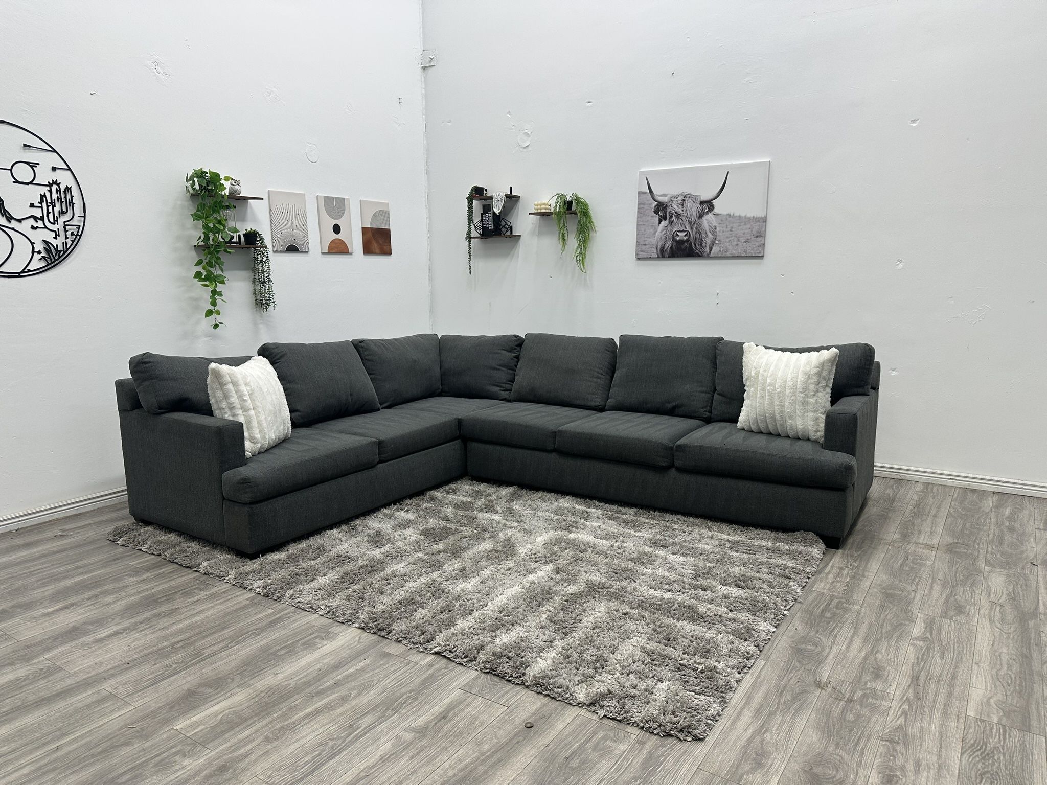 Sectional Couch - Free Delivery