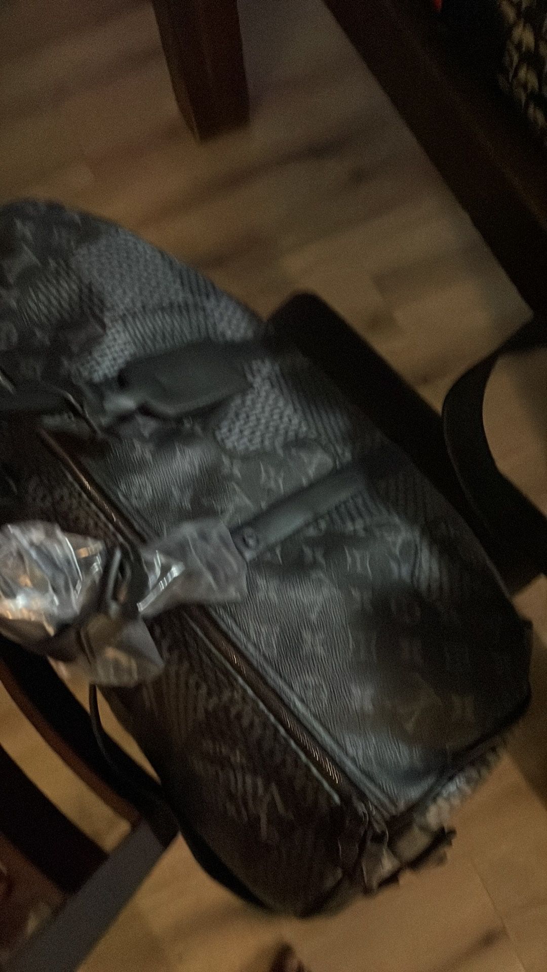 Used LOUIS VUITTON Duffle Bag for Sale in Mesa, AZ - OfferUp