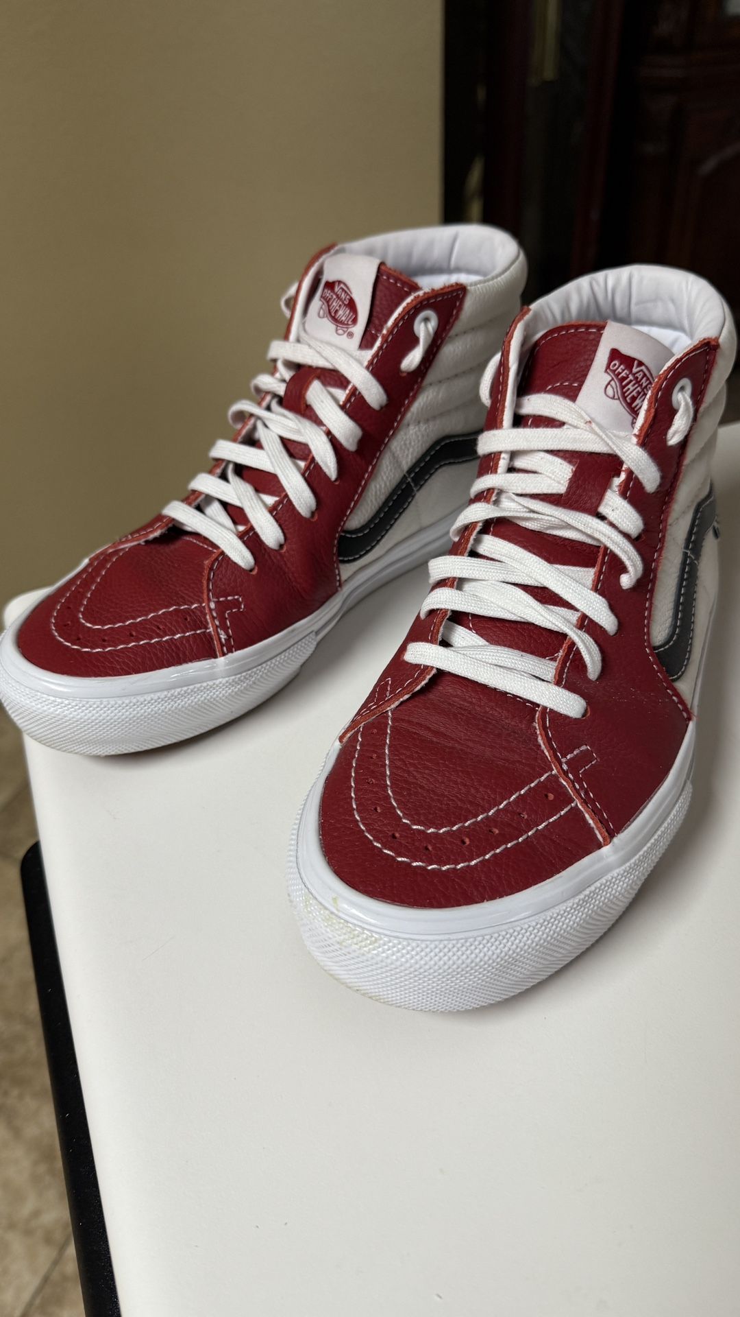 Vans "Sport Leather Skate Sk8-Hi" Sneakers Chili Pepper/White Skate Shoes Sz 7.5