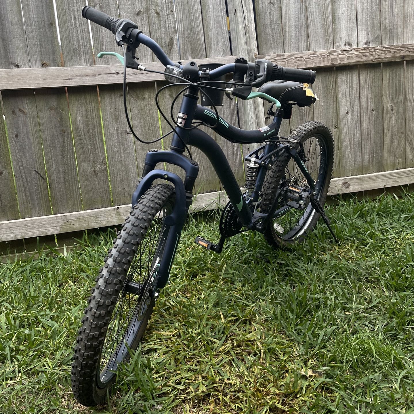 Genesis 24 Bella Vista Full Suspension Mountain Bike for Sale in Channelview TX OfferUp