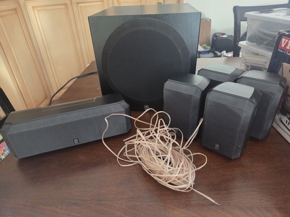 Yamaha YST-SW012 Powered Subwoofer And AP2600 Home Theater Speakers
