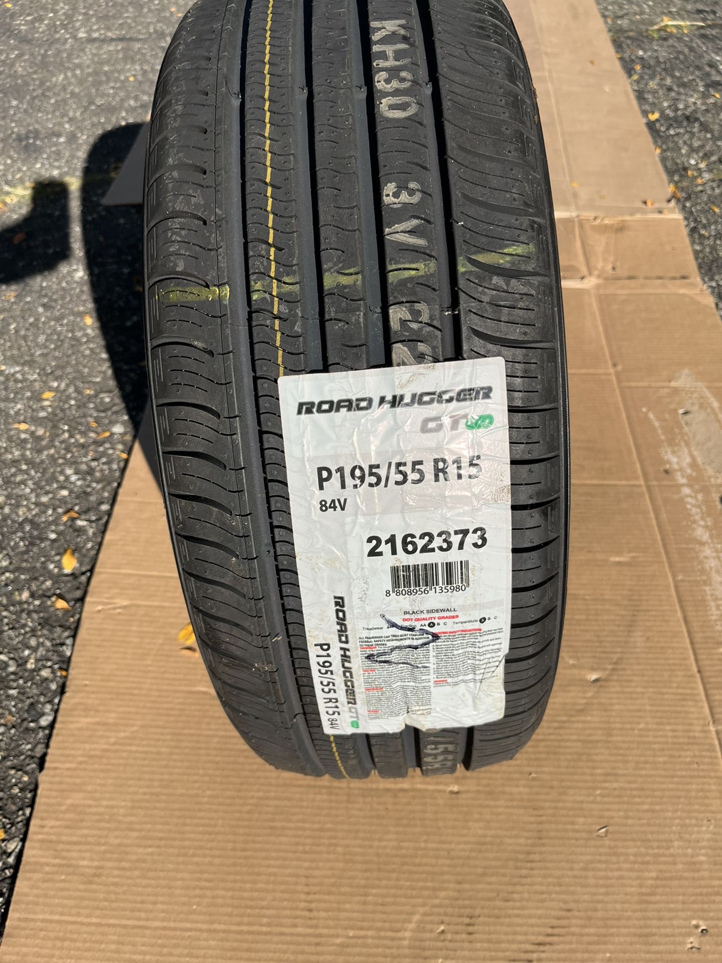 NEW P195/55R15 Road Hugger GT ECO tire 195/55/15