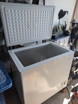 Magic Chef chest freezer