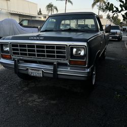 1983 Dodge Ram Prospector 