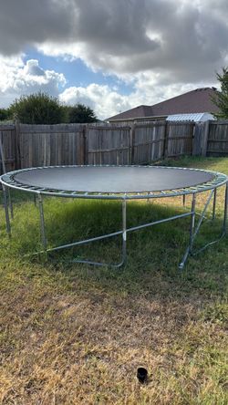 Large Round Outdoor Trampoline