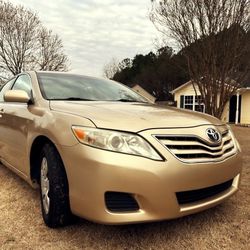 2011 Toyota Camry BASE: Reliable Performance