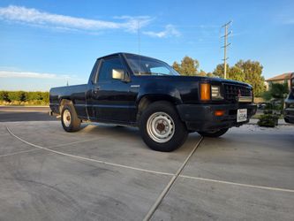 1992 Mitsubishi Mighty Max Pickup
