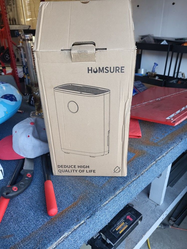 BRAND NEW HUMSURE DEHUMIDIFIER