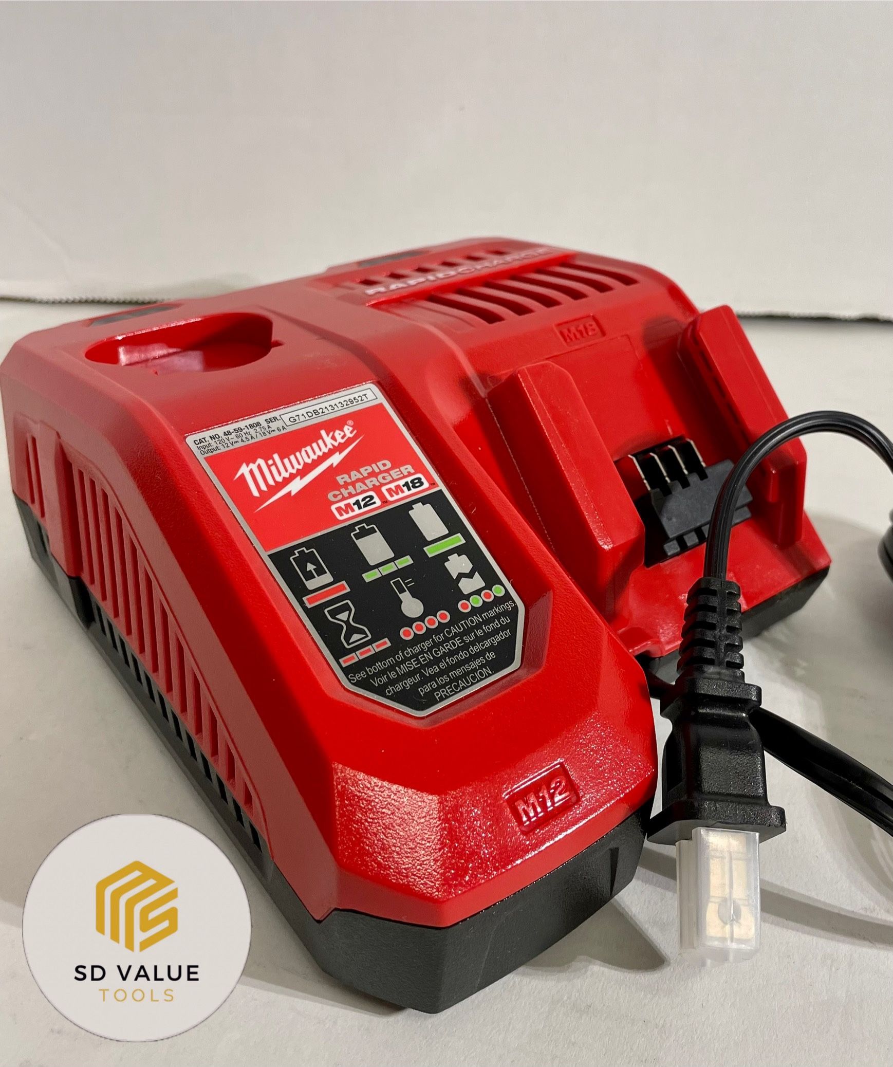 Milwaukee M12 and M18 12-Volt/18-Volt Lithiumion Multi-Voltage Rapid Battery Charger