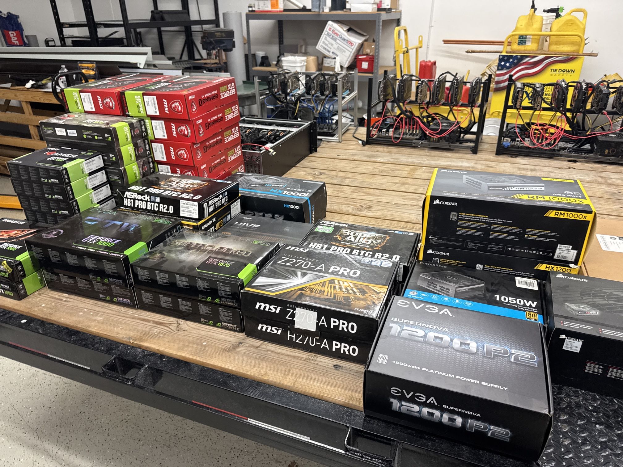 bitcoin mining equipment