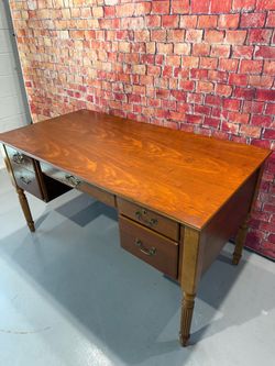 Solid Wood Desk - Free Delivery