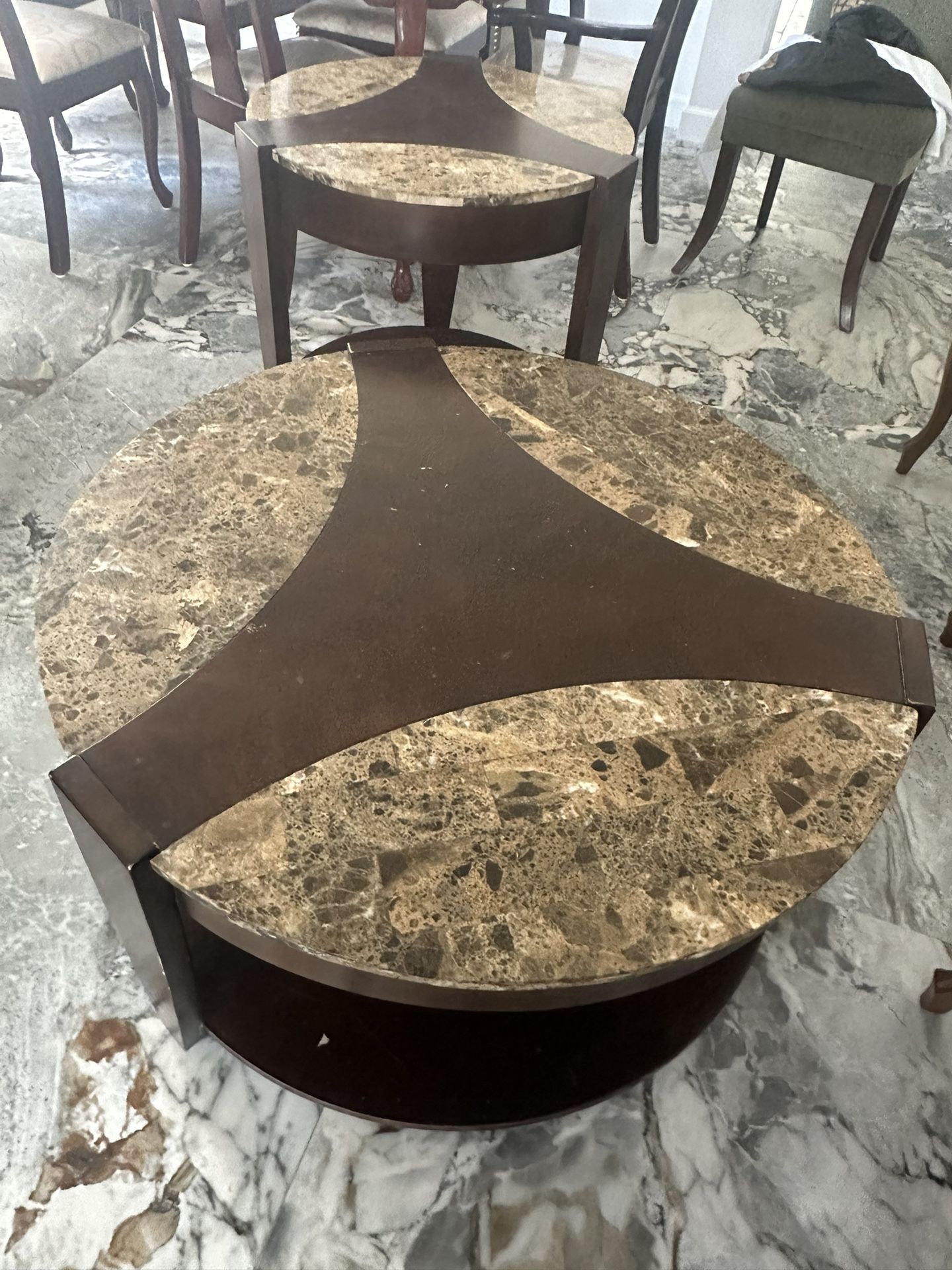 Coffee Table With A Side Table