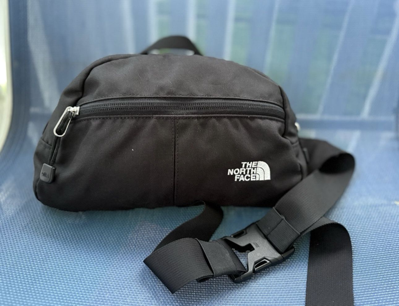 North Face Fanny Pack Black Waist Bag Biker Lumbar Support Adjustable Outdoors