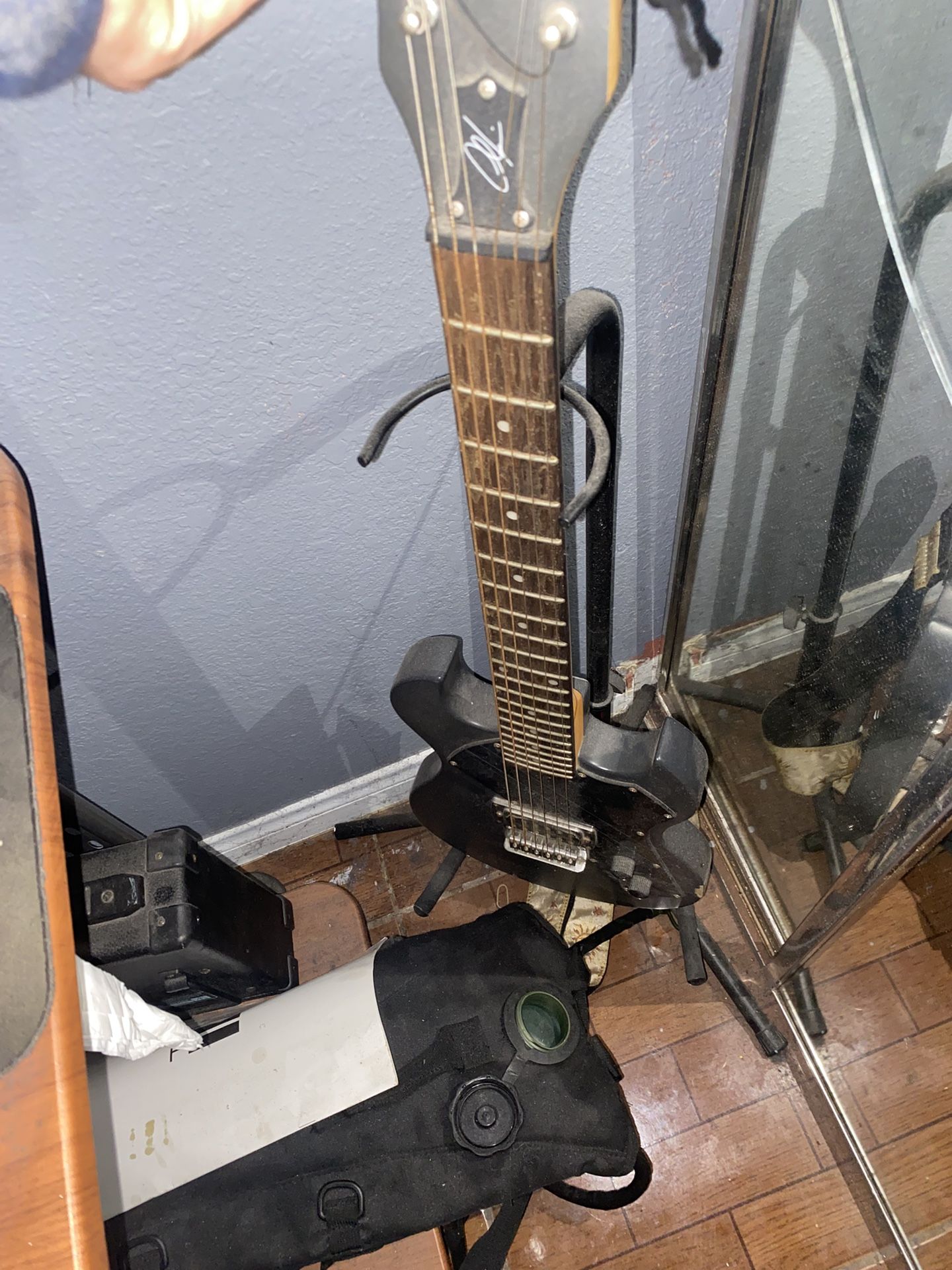 Electric Guitar