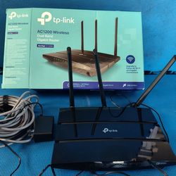 $20 Firm, Yes, It's Available. Tp-link Ac1200 Wireless Dual Band Gigabit Router, Model Archer C1200, 4 Ethernet Ports, Ethernet Cable, Works