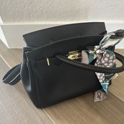 Black Leather Handbags Purses Crossbody With Gold Accents 