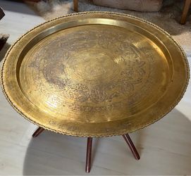 Vintage MCM Brass Tray Coffee Table Folding Spider Leg Base 36”