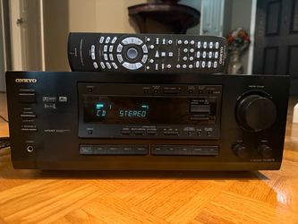 Onkyo TX-DS575 AV Receiver (Excellent Condition)