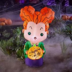 Disney Airblown Inflatable Hocus Pocus Winifred 3.5' With Orange Pumpkin NEW