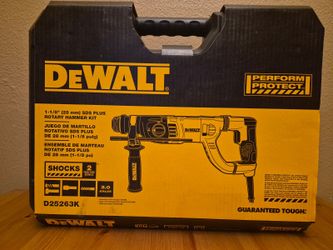 BRAND NEW DEWALT ROTARY HAMMER