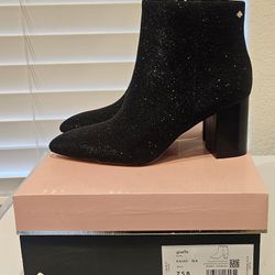 Selling my Kate Spade Giselle ankle boots in black, size 7.5B.