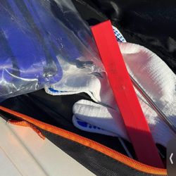 Locksmith Keys Locked In Car