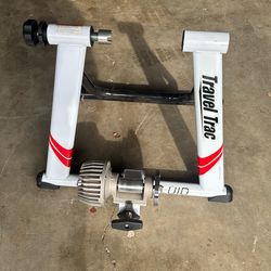 Clean Travel Trac Comp Fluid Indoor Bike Trainer