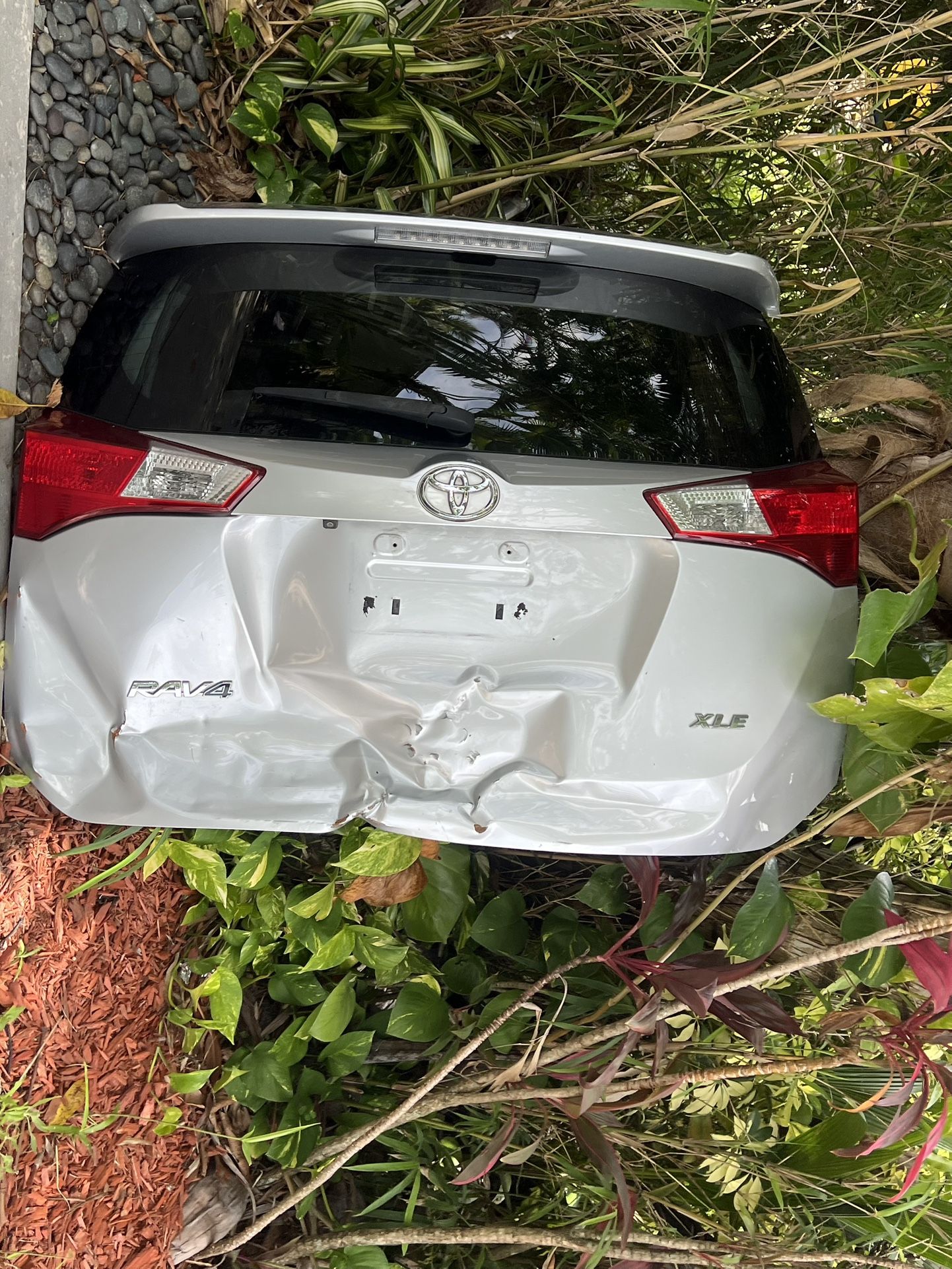 2015 Rav4 Trunk/Tailgate Part