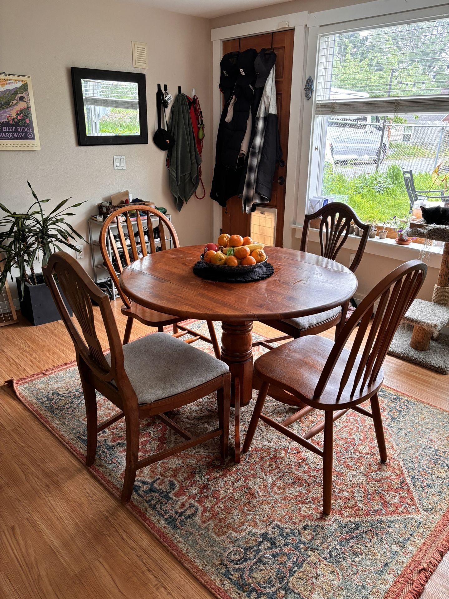 Round Wood Dining Table with Chairs