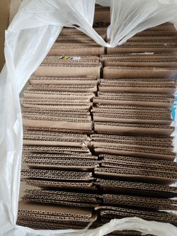 Lot of 30 boxes