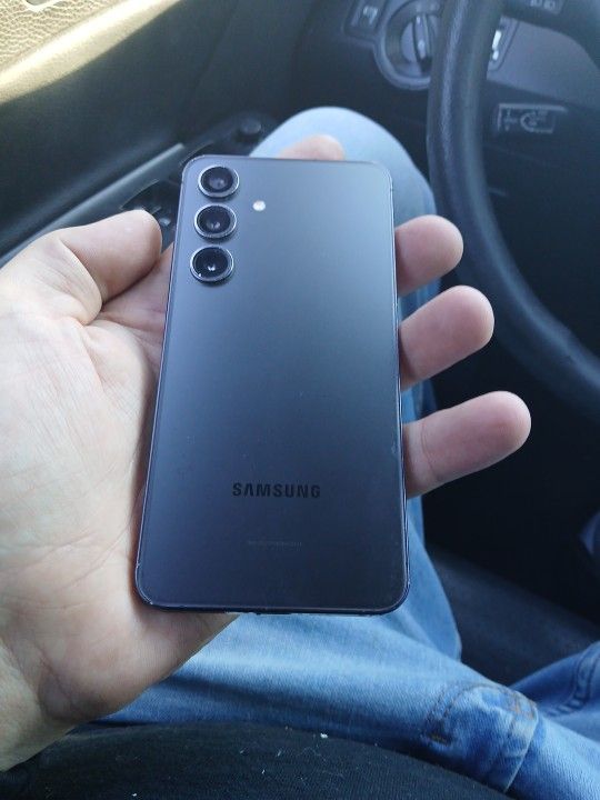 Samsung Galaxy S24 