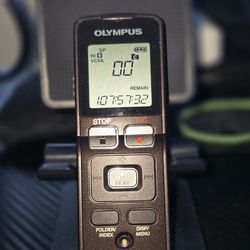 Olympus VN-6000 Digital Voice Recorder - Black – Used