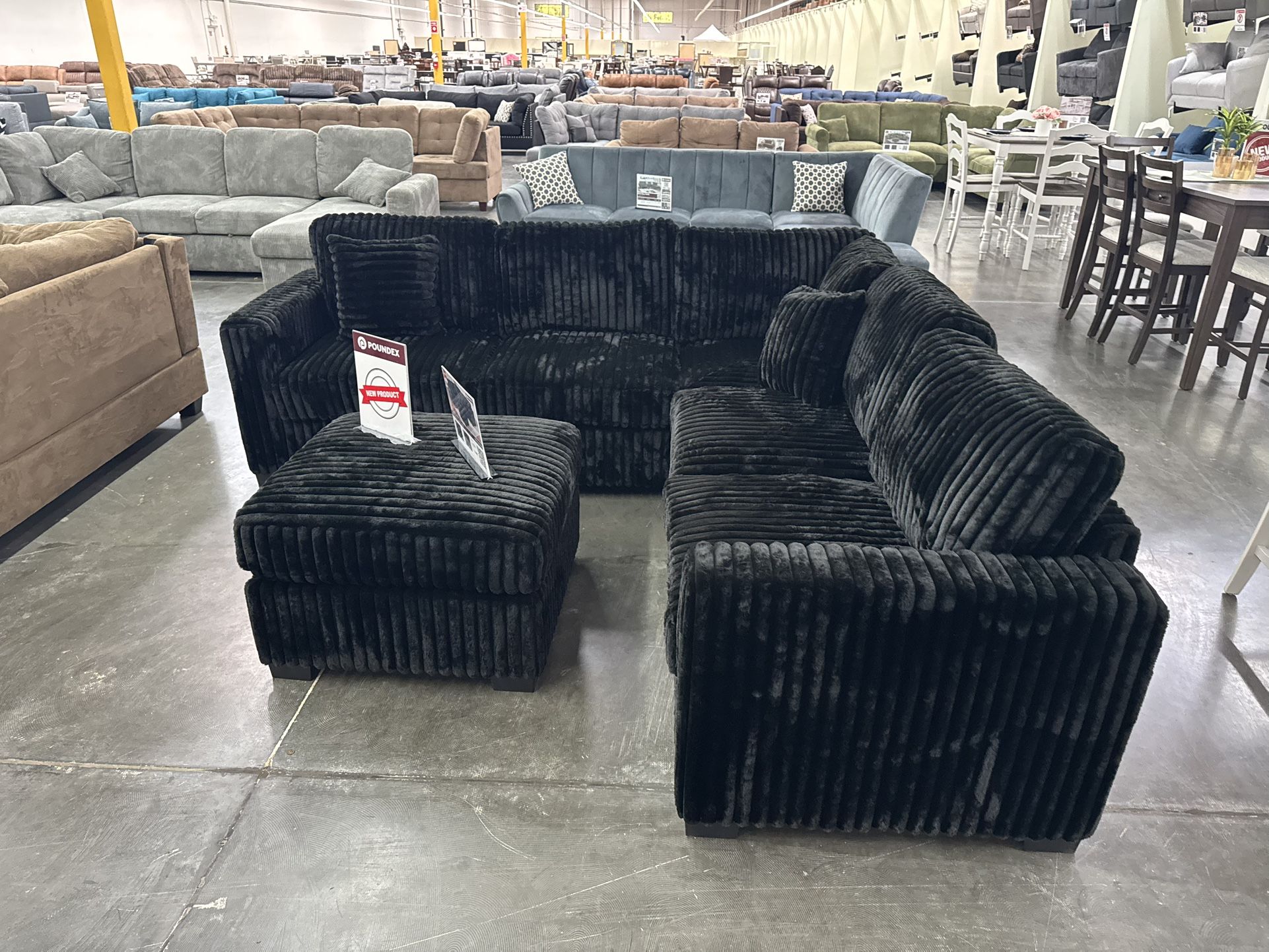 New Sectional Black