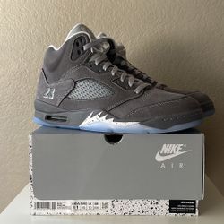 Size 11 - DS  Nike Air Jordan 5s Wolf Grey 