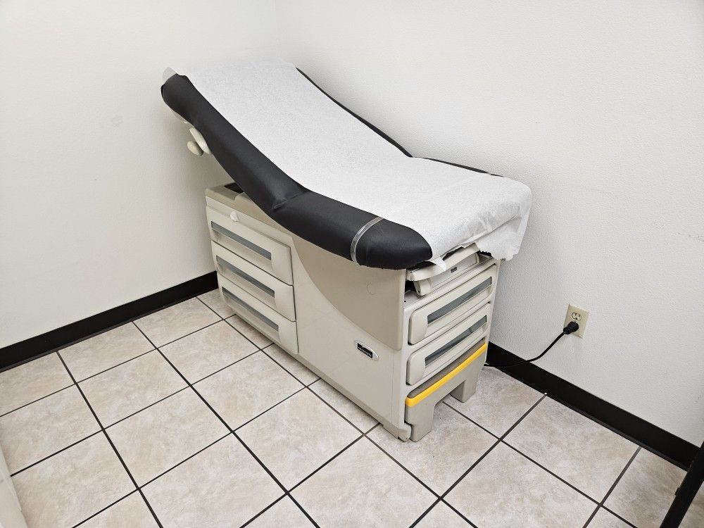 Medical Office Furniture 