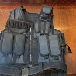 Airsoft Zombie Hunter Starter's Tactical Vest Package (Color: Black)