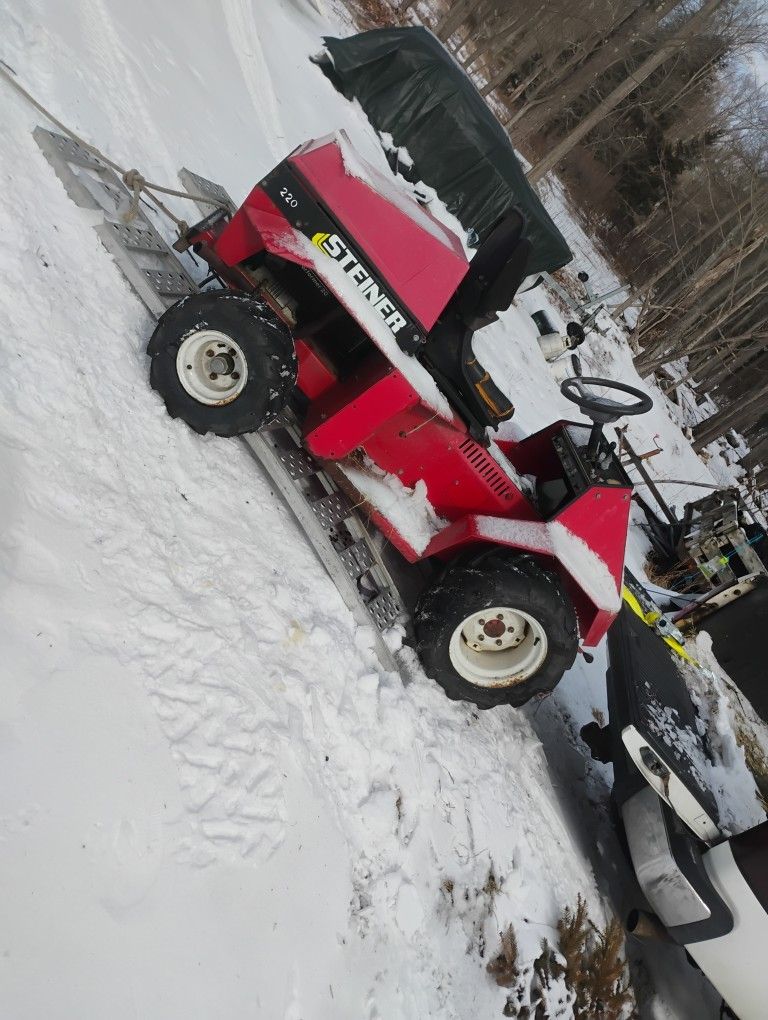Taking Offers 220 Steiner Tractor 20hp All Wheel Turn N Drive