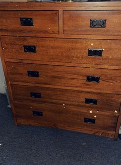dresser