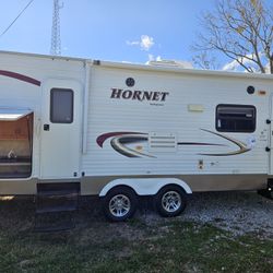 2011 Keystone Hornet