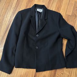 Black blazer jacket size 10 petite 