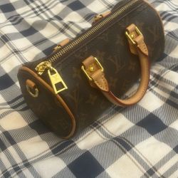 Louis Vuitton Nano Speedy Monogram