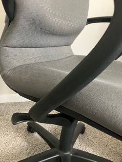 Moving Sale - Gray Office Chair – Adjustable Height – Good Condition