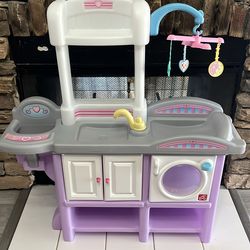 Step2 baby station