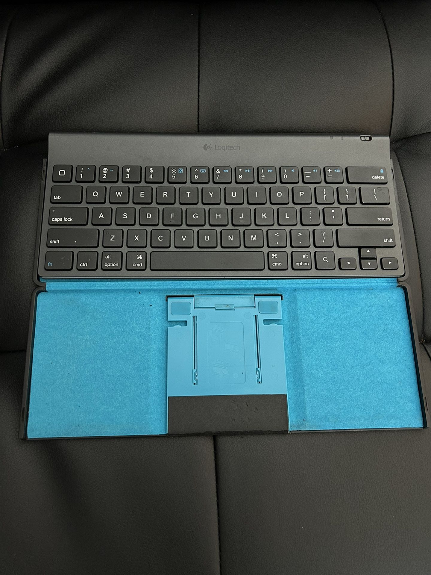 Logitech Tablet Keyboard