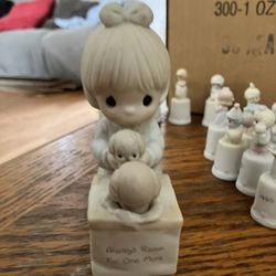 Vintage Precious Moments Figurines 