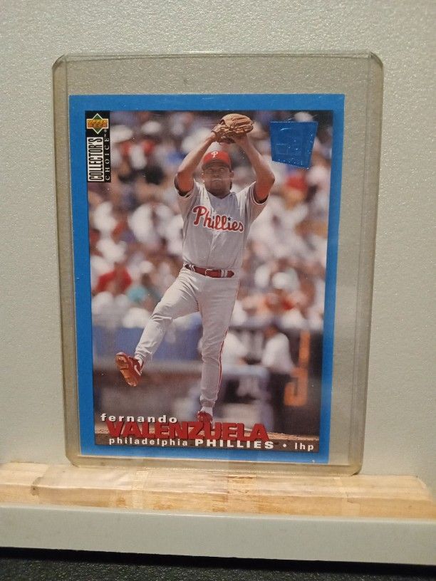 1994 Collectors Choice Fernando Valenzuela. ) Pick Up Only