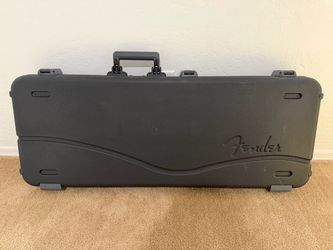 Fender Molded TSA-Approved ATA Stratocaster / Telecaster Hardshell Case!