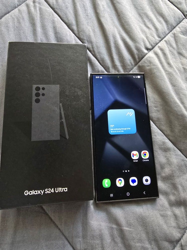 Samsung Galaxy S24. Like New Condition. Locked.