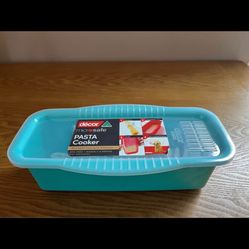 Pasta Cooker with Pasta server